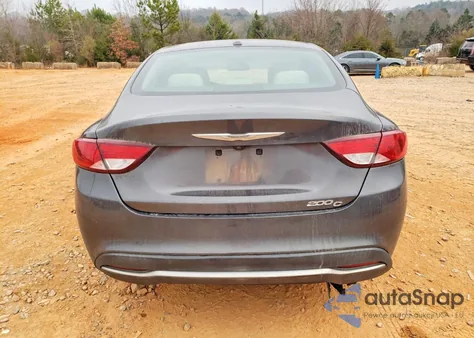 2015 Chrysler 200 C z USA, uszkodzony, nr VIN 1C3CCCCB2FN549606